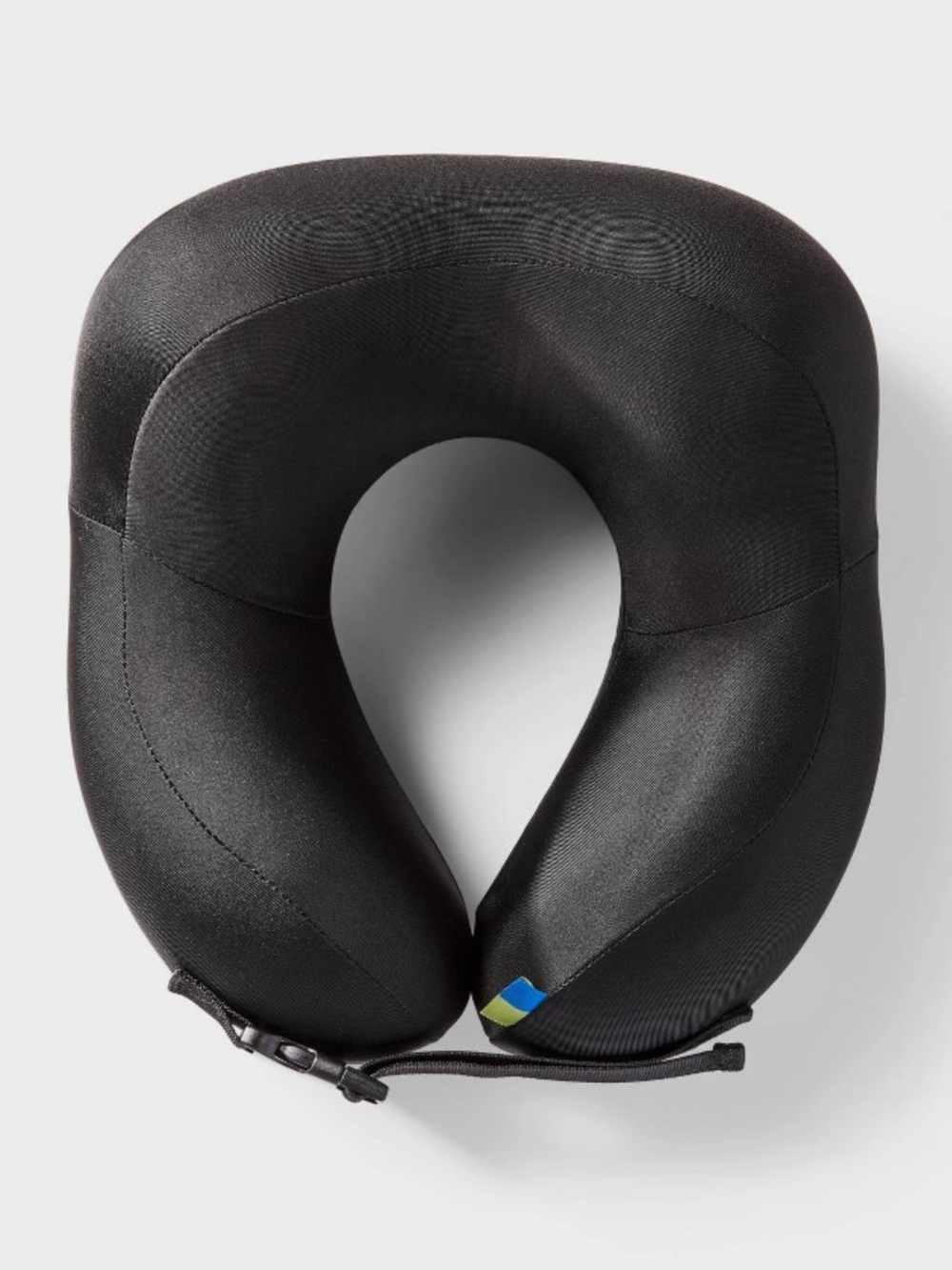 Contoured Memory Foam Neck Pillow - Open
Story™ Black: U-Shape Travel Support